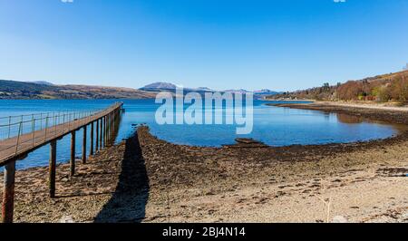 Pier, Rhu Bay, Blick vom Royal Northern & Clyde Yacht Club, Helensburgh, Gare Loch, Argyll and Bute, Schottland, Großbritannien Stockfoto