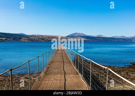 Pier, Rhu Bay, Blick vom Royal Northern & Clyde Yacht Club, Helensburgh, Gare Loch, Argyll and Bute, Schottland, Großbritannien Stockfoto