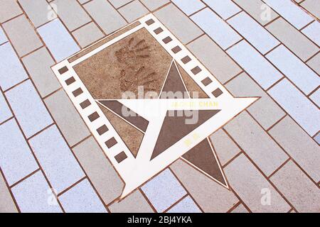 HONGKONG – 15. MAI 2014:. Jackie Chan's Star an der Promenade in Hong Kong. Bruce Lee ist Hong Kong Schauspieler, Action Choreograph, Komiker Stockfoto