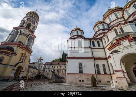 Kathedrale St. Panteleimon in der umkämpften Region Abchasien. Stockfoto