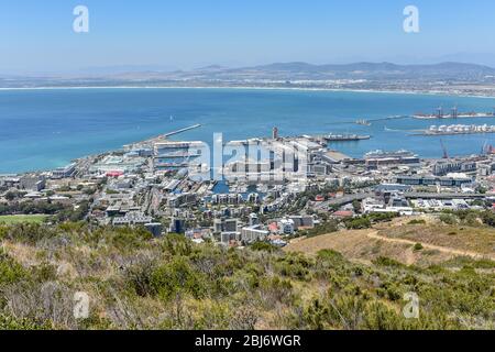 Kapstadt Waterfront vom Signal Hill, Südafrika Stockfoto