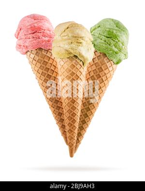 Eiszapfen mit verschiedenen Geschmacksrichtungen auf weißem Hintergrund Stockfoto