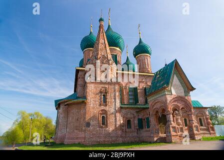Jaroslawl, Russland - 8. Mai 2016: Kirche des Heiligen Johannes Chrysostomus in Jaroslawl. Es ist ein Teil der Tempel-Komplex in Korovniki, Russland, goldenen Ring von Russ Stockfoto