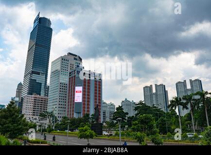 Gebäude in Sudirman Street, Central Business District in Jakarta. Stockfoto