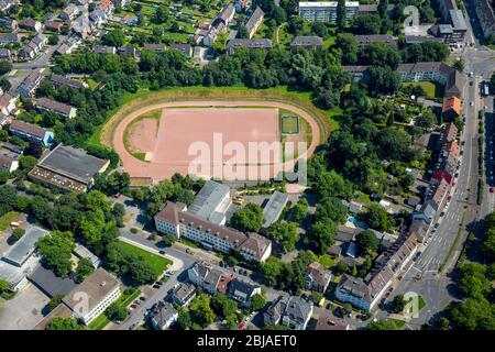 , Sportplatz in Borbeck-Mitte, 19.07.2016, Luftaufnahme, Deutschland, Nordrhein-Westfalen, Ruhrgebiet, Essen Stockfoto