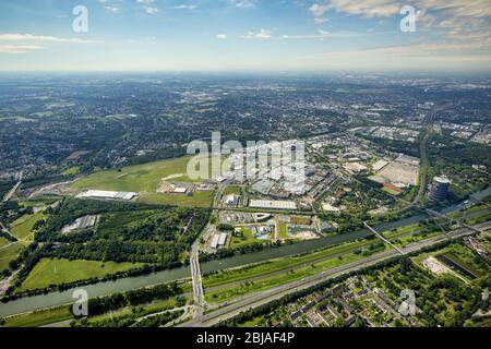 , Einkaufszentrum Centro auf dem ehemaligen Stahlwerksgelände in Oberhausen, 23.06.2016, Luftaufnahme, Deutschland, Nordrhein-Westfalen, Ruhrgebiet, Oberhausen Stockfoto