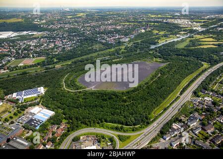 Dump Schurenbachhalde Nordsternstraße in Essen, 23.06.2016, Luftaufnahme, Deutschland, Nordrhein-Westfalen, Ruhrgebiet, Essen Stockfoto