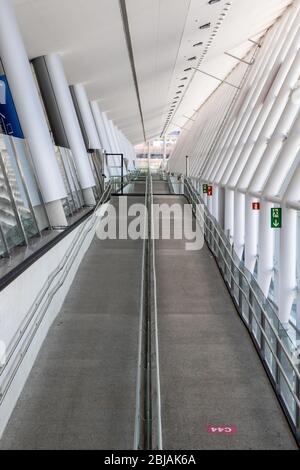 Palma, Mallorca - 10. April 2019: Ankunftshalle am Flughafen Santa Cruz de La Palma Stockfoto