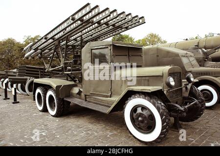 Museum Ausstellung von Militärmaschine, Nahaufnahme Stockfoto