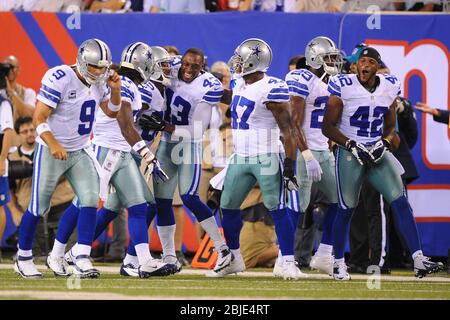 05. September 2012: Dallas Cowboys Quarterback Tony Romo (9), Dallas Cowboys Wide Receiver Dwayne Harris (17), Dallas Cowboys Wide Receiver Kevin Oglet Stockfoto