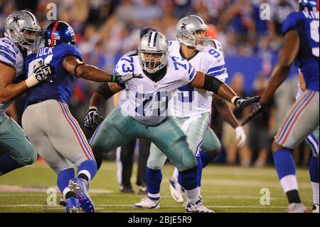 05. September 2012: Dallas Cowboys Wache Mackenzy Bernadeau (73) während eines 1. NFL Matchup zwischen den Dallas Cowboys und New York Giants bei Metlife Stockfoto
