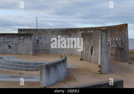 Rhyl, Wales, UK : 9. Jan 2019: Das Betonamphitheater, das Teil des Drift Parks an der Promenade von Rhyl ist. Stockfoto