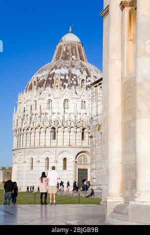 Baptisterium in Pisa, Toskana, Italien, Europa Stockfoto