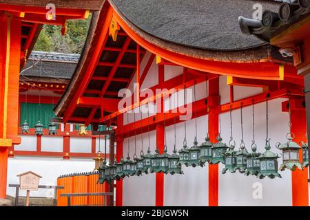 Laternen im Schnee, Koyasan Mount Koya, Wakayama, Japan Stockfoto