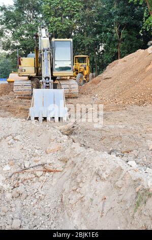 Bagger werden auch Bagger genannt Stockfoto