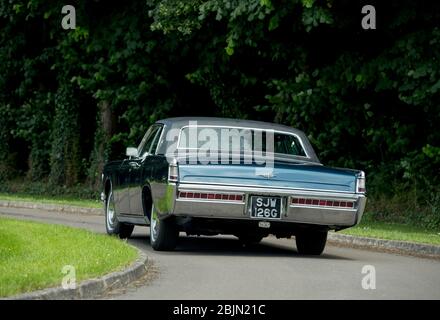 1969 Lincoln Continental Classic American Luxusauto mit "Clap Hands" Stockfoto