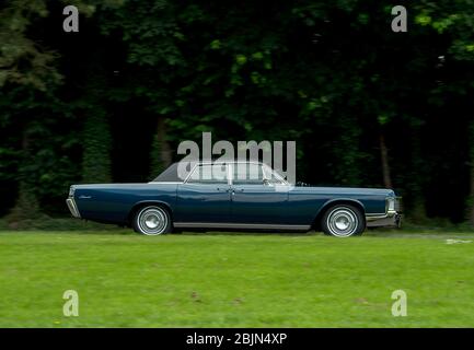 1969 Lincoln Continental Classic American Luxusauto mit "Clap Hands" Stockfoto