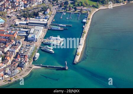 Hafen und Seehof Friedrichshafen, Bodensee, Corona Lockdown, 23.04.2020, Luftaufnahme, Deutschland, Baden-Württemberg, Friedrichshafen Stockfoto