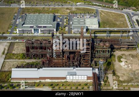 Ruinen des ehemaligen Stahlwerks neben dem Firmensitz der Themico und Albonair GmbH in Dortmund, 22.09.2016, Luftaufnahme, Deutschland, Nordrhein-Westfalen, Ruhrgebiet, Dortmund Stockfoto