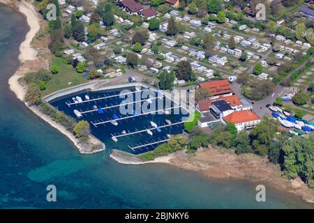 Leere Marina Immenstaad am Bodensee, Corona Lockdown, 23.04.2020, Luftaufnahme, Deutschland, Baden-Württemberg, Immenstaad am Bodensee Stockfoto