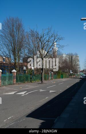 Moderne Moschee Anbetung unabhängige Schule King Fahad Academy Bromyard Avenue, London W3 7HD Stockfoto