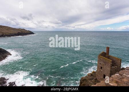 Crown's Engine House, Botallack Mine, St Just, Penwith Peninsula, Cornwall, Großbritannien Stockfoto