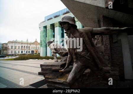 WARSCHAU, POLEN - 24. DEZEMBER 2018: Denkmal des Warschauer Aufstands, das dem Warschauer Aufstand von 1944 gewidmet ist. Stockfoto