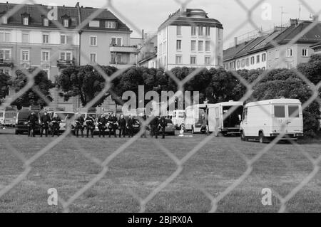 Zürich-City: Die Polizei ist für den Tag der Arbeit am 1.Mai am Hauptsitz in Kaserne Stockfoto