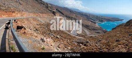 Die fantastische Landschaft der Hora Sfakion-Anopoli Road Stockfoto