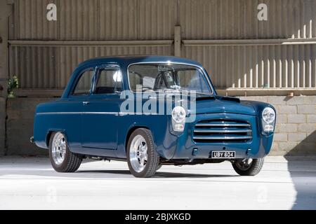 Modifizierter Ford 100e (1953-59) V8-angetriebener Hot Rod Stockfoto