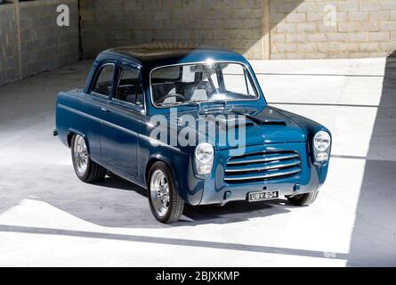 Modifizierter Ford 100e (1953-59) V8-angetriebener Hot Rod Stockfoto