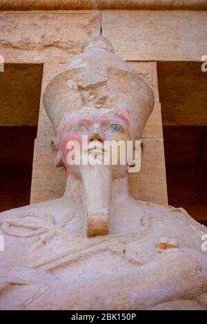 Tempel der Hatschepsut in Deir el-Bahari bei Luxor, Ägypten Stockfoto