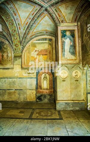 Kapelle des Toten Bereichs der Basilika Santa Maria Novella in Florenz Italien Stockfoto