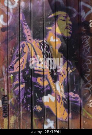 Graffiti, Street Art in der historischen Altstadt von Valparaiso. Chile Stockfoto