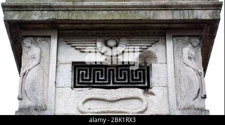 Detail der klassischen Kunst auf Mausoleum Skulptur Stockfoto