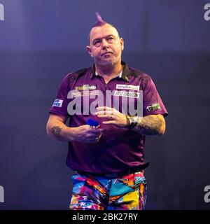 01-01-2020 Peter Wright gewinnt die PDC Weltmeisterschaft 2020 in Alexandra Palace gegen Michael van Gerwen Stockfoto