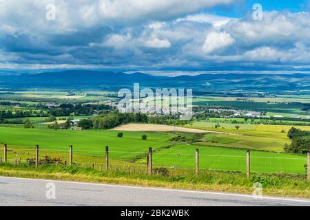 Howe of the Mearnes und Angus Glens von Hill of Garvock, in der Nähe von Laurencekirk, Aberdeenshire, Highland Region, Schottland Großbritannien Stockfoto