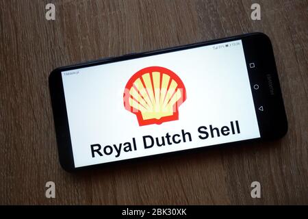 Royal Dutch Shell Logo auf dem Smartphone angezeigt Stockfoto