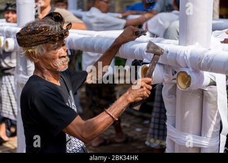 Vorbereitung der königlichen Einäscherung von Ubud, Ubud, Bali Indonesien Stockfoto