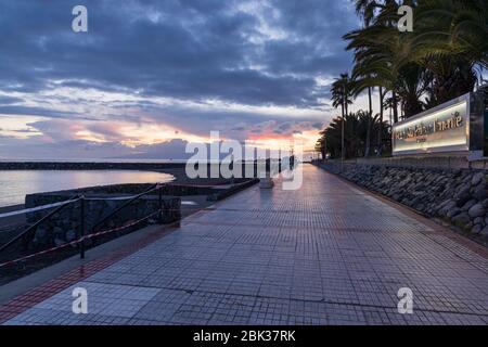 Leere Strände in den touristischen Gebieten von Costa Adeje, Teneriffa, Kanarische Inseln, Spanien Stockfoto