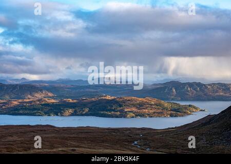 Blick von Bealach na Ba auf Loch Kishorn, Western Ross in den Nordwesthochlands Schottlands, Großbritannien, Europa, Stockfoto