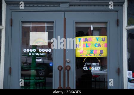 Hoboken NJ-Zeichen, das sagt danke an die Mitarbeiter im Gesundheitswesen Stockfoto