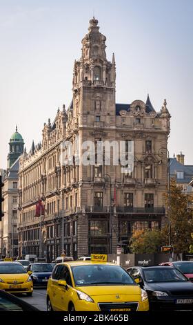 Budapest / Ungarn - 20. Oktober 2018: Alte historische Gebäude und Architektur in Budapest, der Hauptstadt Ungarns Stockfoto