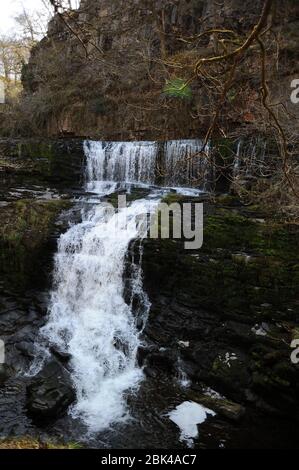 Obere und mittlere Wasserfälle von Sgwd Clun Gwyn ISAF. Stockfoto