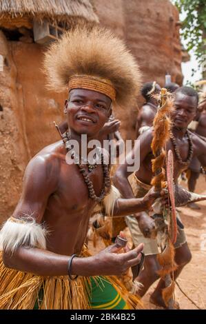 Traditionelle Tammari tanzt in ihren Familien Mummrick Gebäude genannt Tata oder Takienta (UNESCO-Weltkulturerbe) der Tammari Volk, oder Batammar Stockfoto