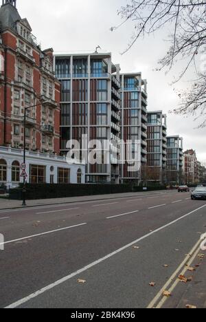 Moderne Apartments Luxuswohnanlage im Bau One Hyde Park, Knightsbridge, London, SW1X 7LJ von RSHP Richard Rogers Graham Stirk Stockfoto