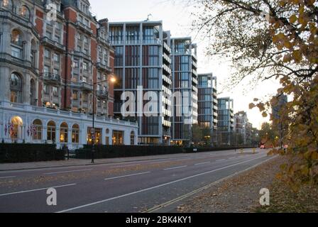 Moderne Apartments Luxuswohnanlage im Bau One Hyde Park, Knightsbridge, London, SW1X 7LJ von RSHP Richard Rogers Graham Stirk Stockfoto