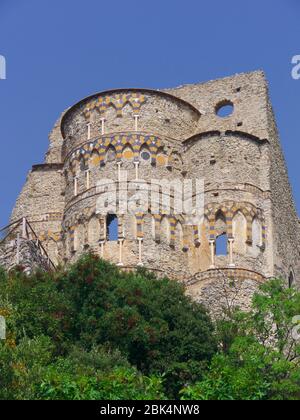 Alte Kirche an der Amalfiküste in Kampanien Stockfoto