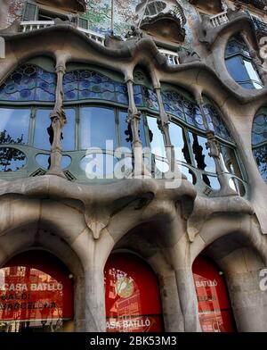Casa Batlló Gebäude Fassade Detail, Barcelona, Spanien, Katalonien. Architekt Antoni Gaudi. Stockfoto