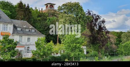 Grüne Stadt Bad Kreuznach in Rheinland-Pfalz Deutschland im Frühling. Einige Orte Stockfoto